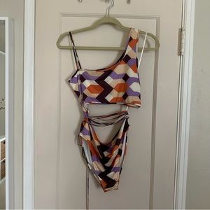 Geometric print Zara bodysuit 🧡💜